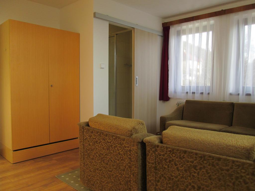 Apartman Tisa 68 Luaran gambar